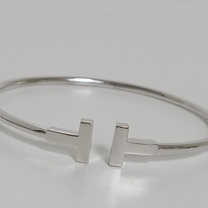 Tiffany & Co. T Wire Bangle – 18k White Gold | Luxury Bracelet