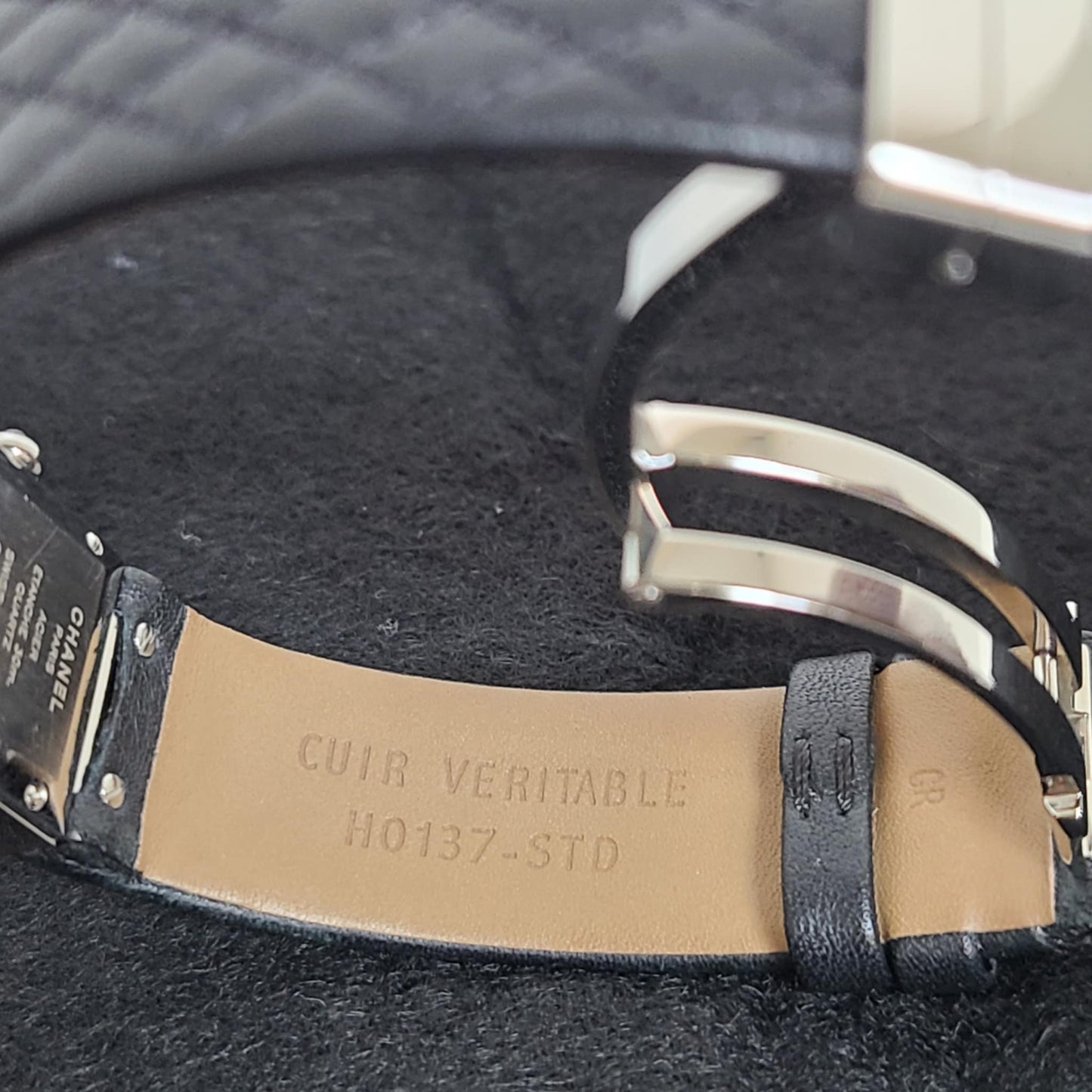 Chanel  Matelasse SS Patent Leather Strap Black Dial Women's Quartz